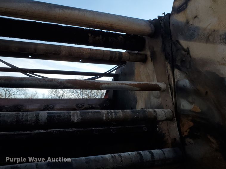 image for item GL9003 2021 New Holland Roll Belt 560  round baler