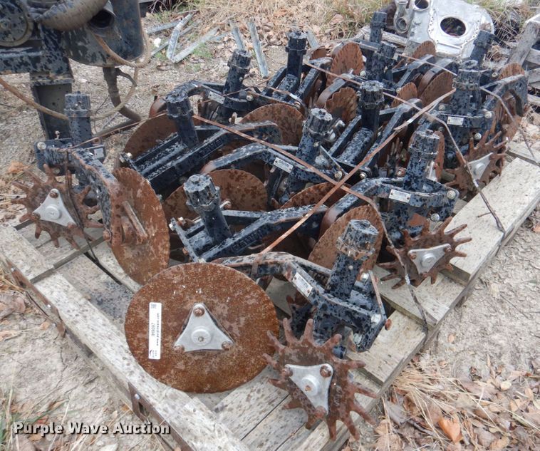 image for item IH9097 Planter parts