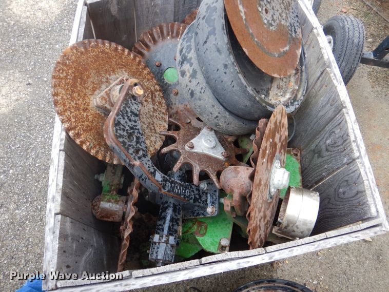 image for item IH9097 Planter parts