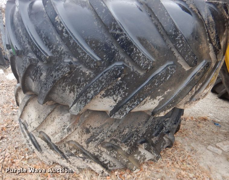 image for item IH9098 Tires and wheels