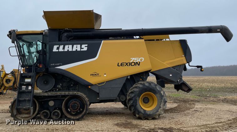 image for item IJ9556 2012 Claas Lexion 750TT  RWA combine