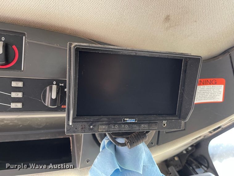 image for item IJ9556 2012 Claas Lexion 750TT  RWA combine