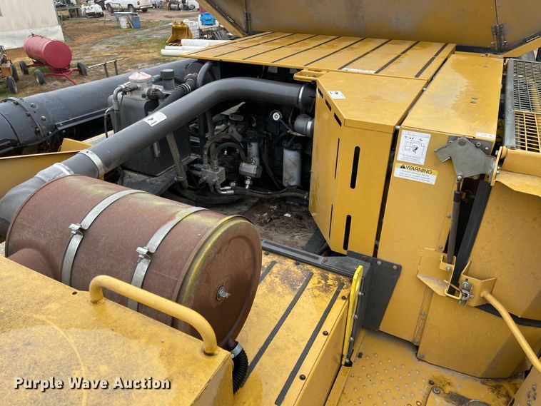 image for item IJ9556 2012 Claas Lexion 750TT  RWA combine