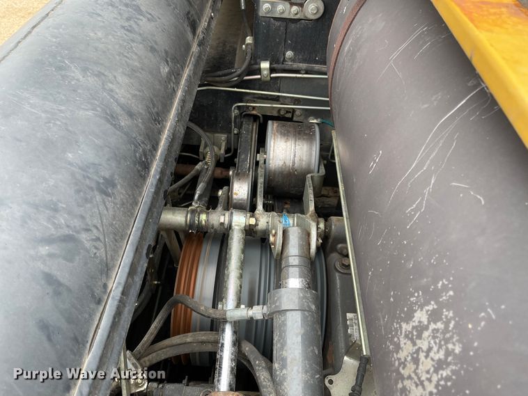 image for item IJ9556 2012 Claas Lexion 750TT  RWA combine