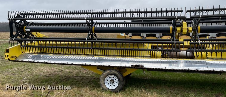 image for item IJ9560 2015 Honey Bee AF235  flex draper head