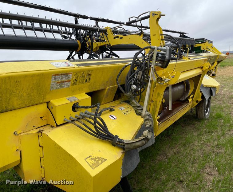 image for item IJ9560 2015 Honey Bee AF235  flex draper head