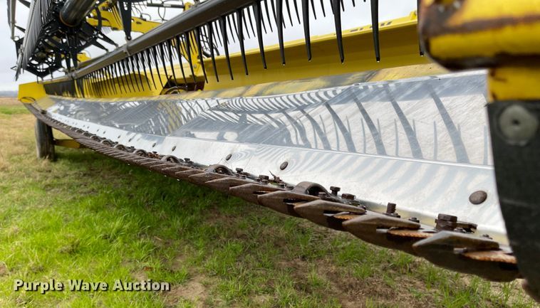 image for item IJ9560 2015 Honey Bee AF235  flex draper head