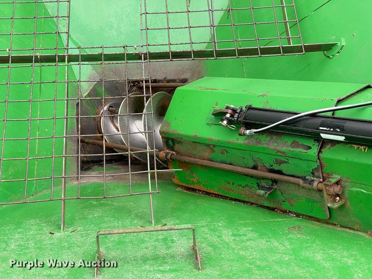 image for item IJ9561 Demco 1050  grain cart