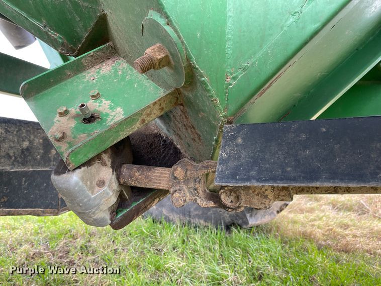 image for item IJ9561 Demco 1050  grain cart