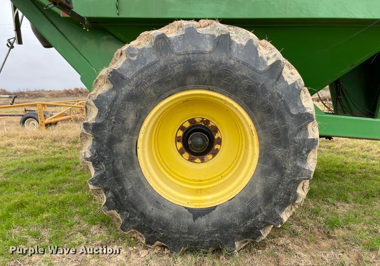 image for item IJ9561 Demco 1050  grain cart