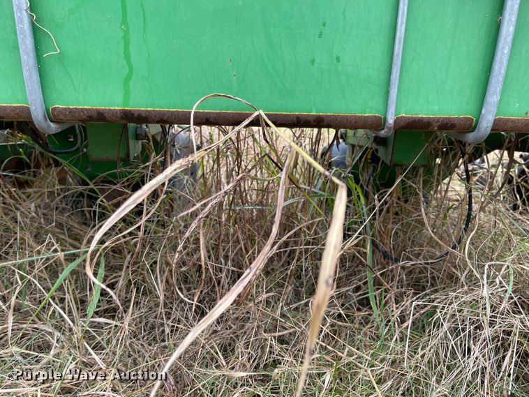 image for item IJ9564 John Deere 1720  planter