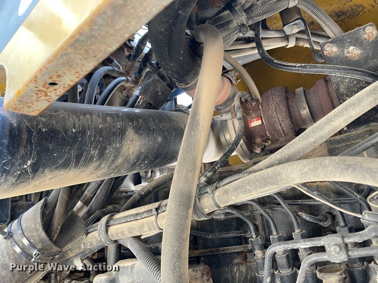 image for item IJ9571 Ag-Chem TerraGator 6103  applicator