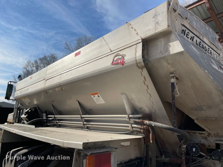 image for item IJ9571 Ag-Chem TerraGator 6103  applicator