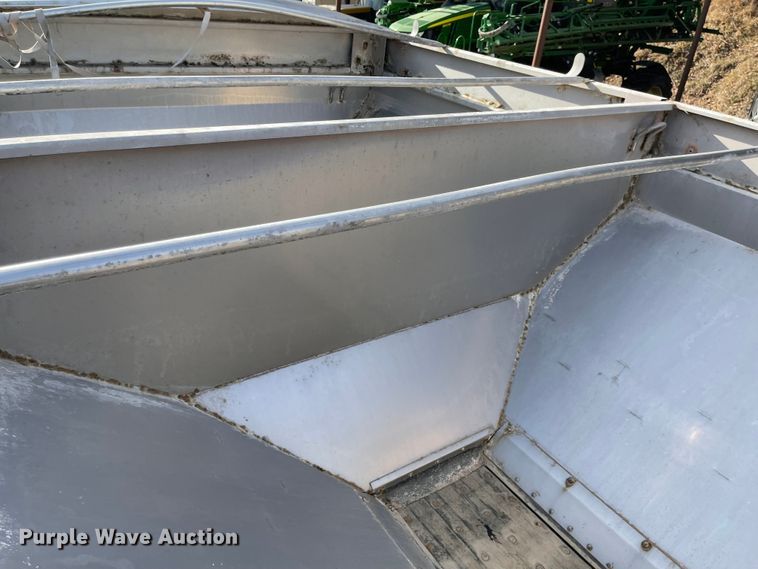 image for item IJ9571 Ag-Chem TerraGator 6103  applicator