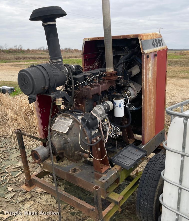 image for item IJ9586 (3) engines