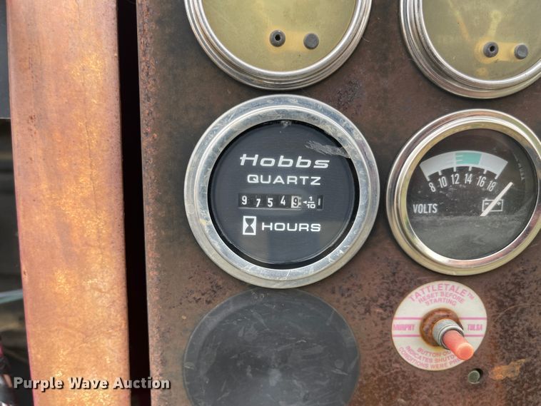 image for item IJ9586 (3) engines