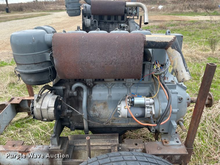 image for item IJ9586 (3) engines