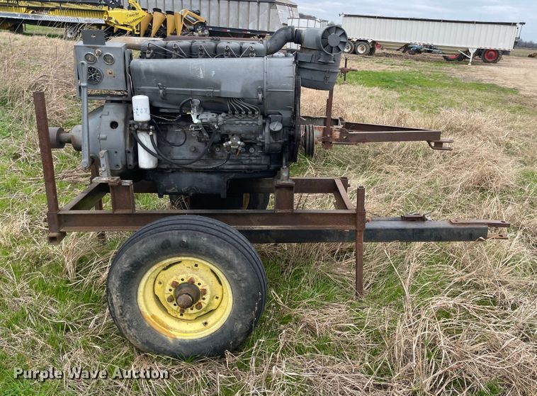 image for item IJ9586 (3) engines