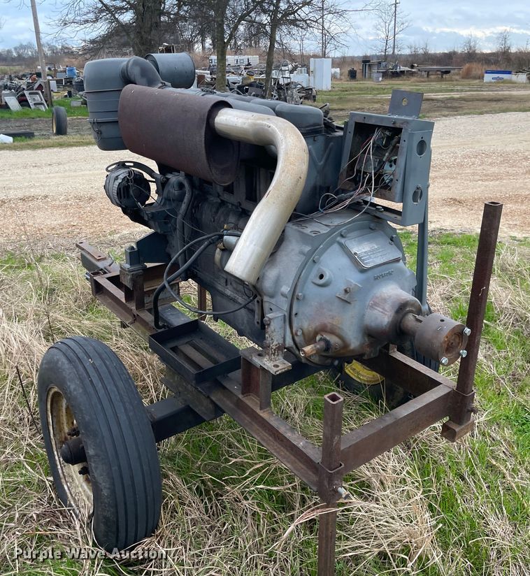 image for item IJ9586 (3) engines