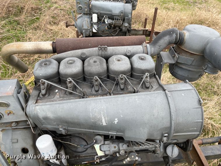 image for item IJ9586 (3) engines