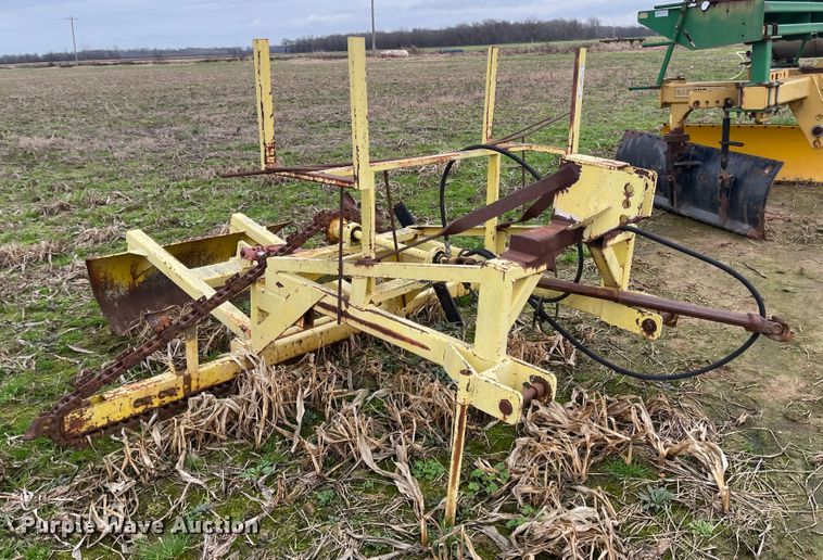 image for item IJ9589 Levee gate setter