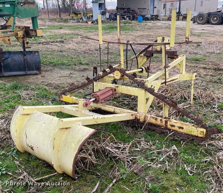 image for item IJ9589 Levee gate setter