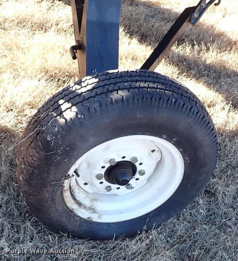 image for item IS9352 2016 MacDon FD75-D  flex draper head