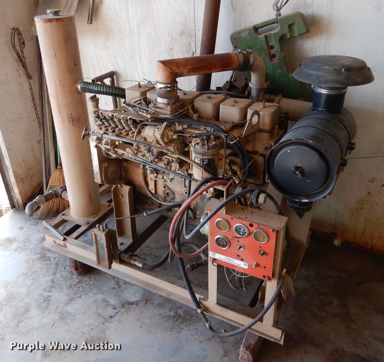 image for item IV9874 Cummins B5.9-215  engine