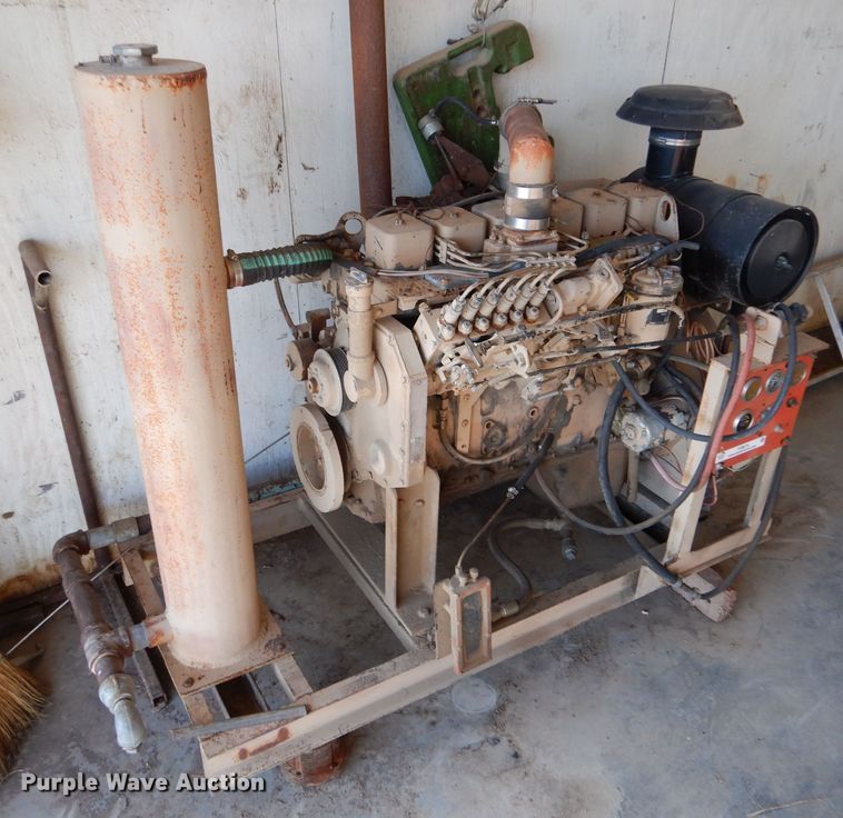 image for item IV9874 Cummins B5.9-215  engine