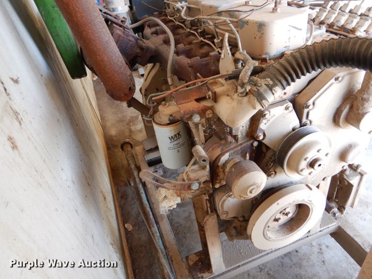 image for item IV9874 Cummins B5.9-215  engine