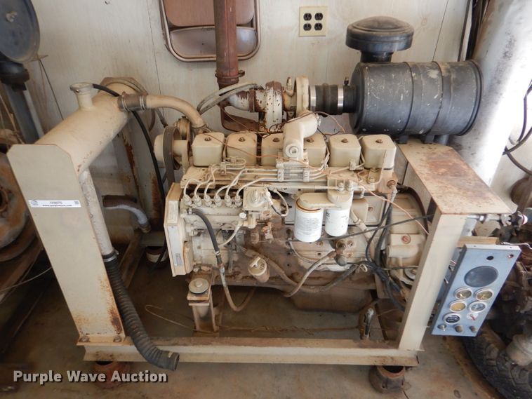 image for item IV9875 Cummins B5.9-A  engine