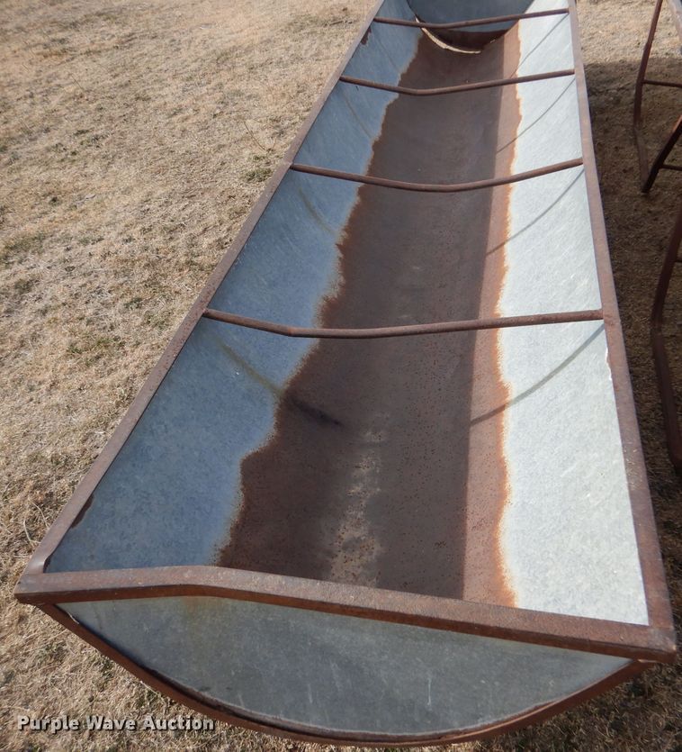 image for item IV9877 (4) metal feed bunks