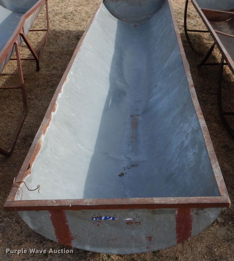 image for item IV9877 (4) metal feed bunks