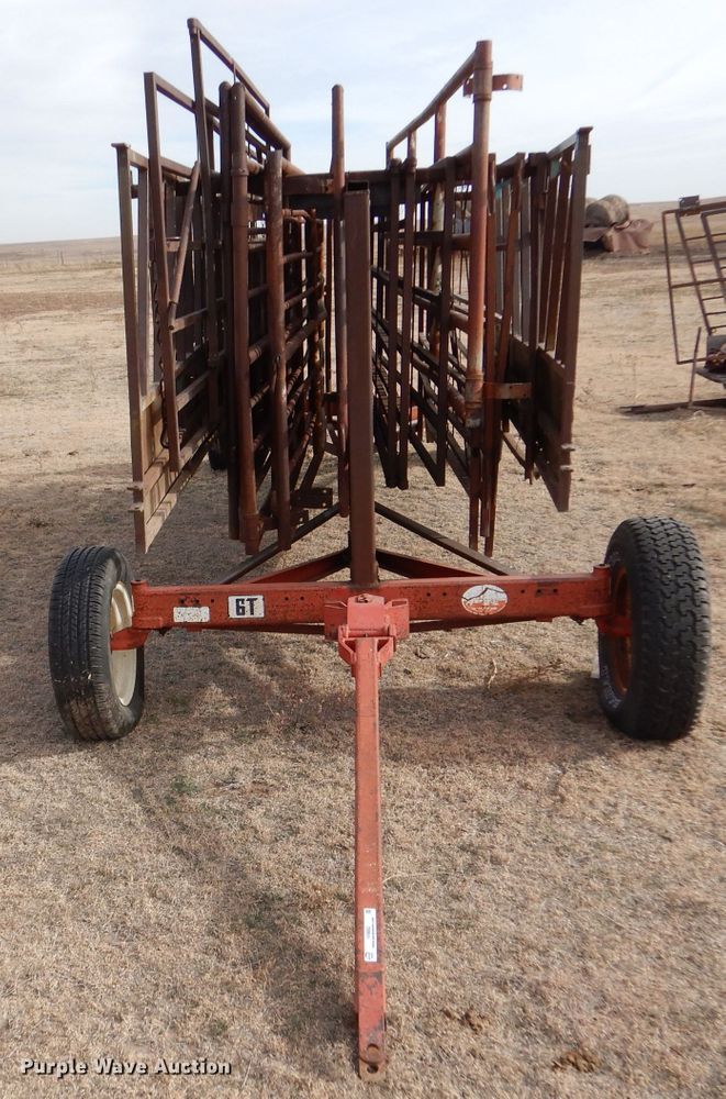 image for item IV9882 Panel trailer