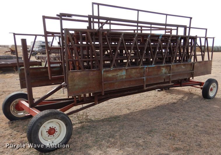 image for item IV9882 Panel trailer