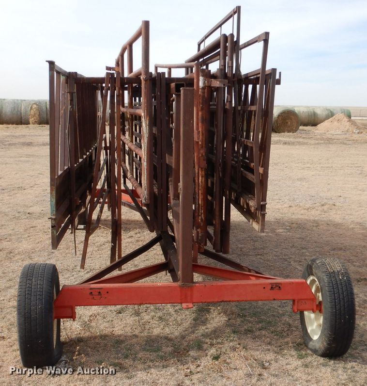 image for item IV9882 Panel trailer