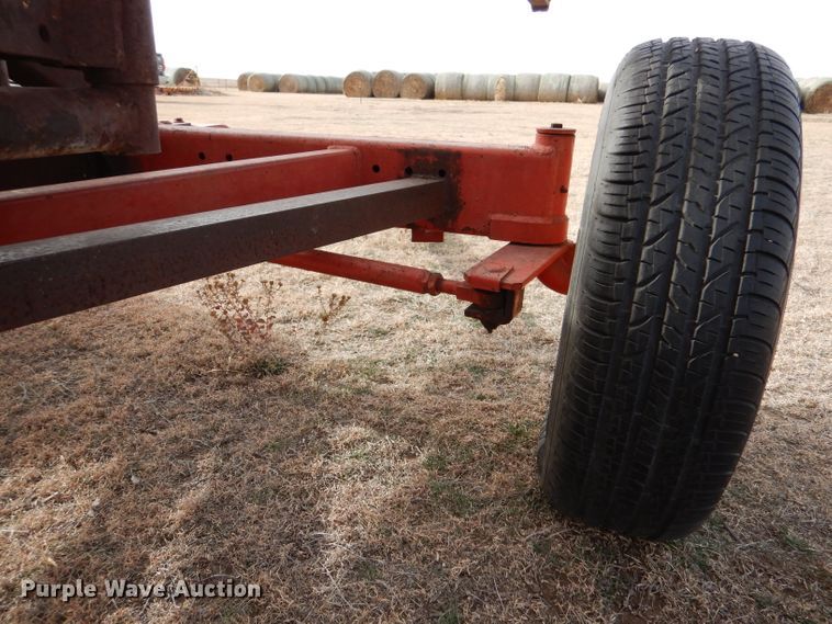 image for item IV9882 Panel trailer