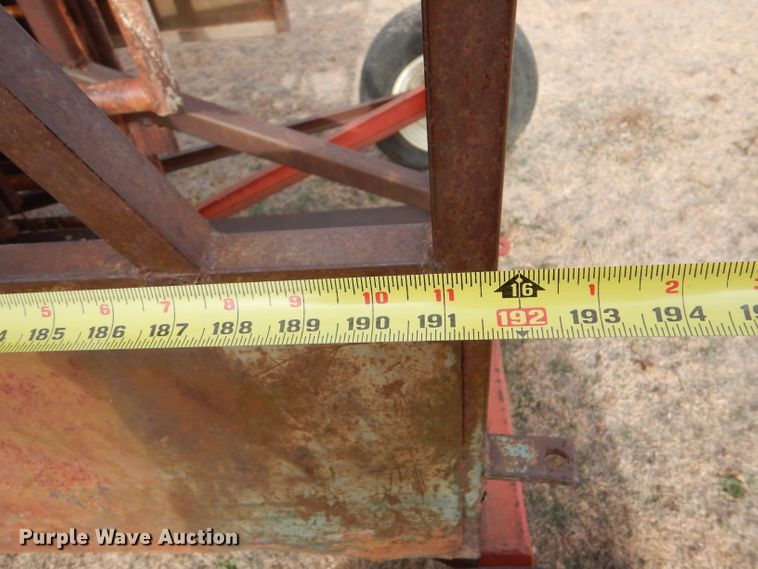 image for item IV9882 Panel trailer