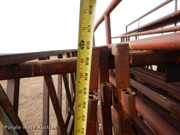 image for item IV9882 Panel trailer