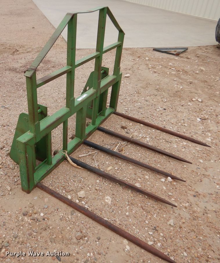 image for item IV9885 Ottawa  43"L bale spear