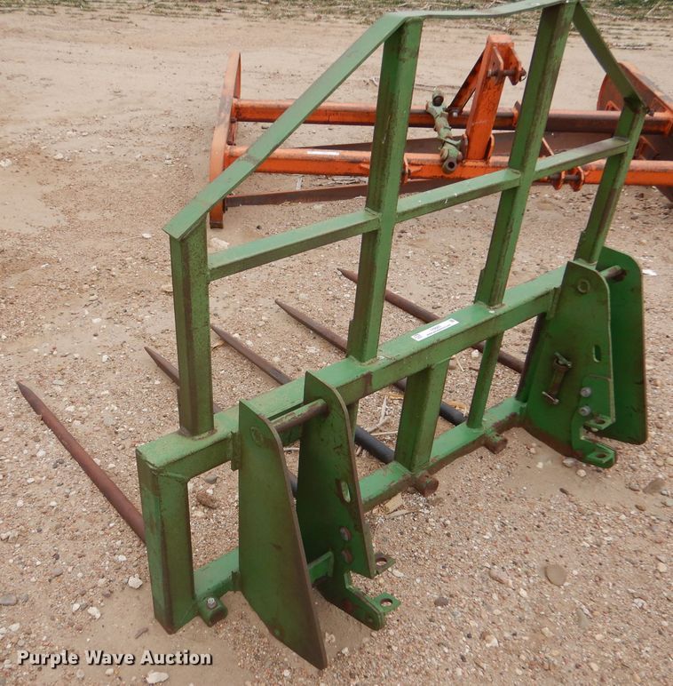 image for item IV9885 Ottawa  43"L bale spear