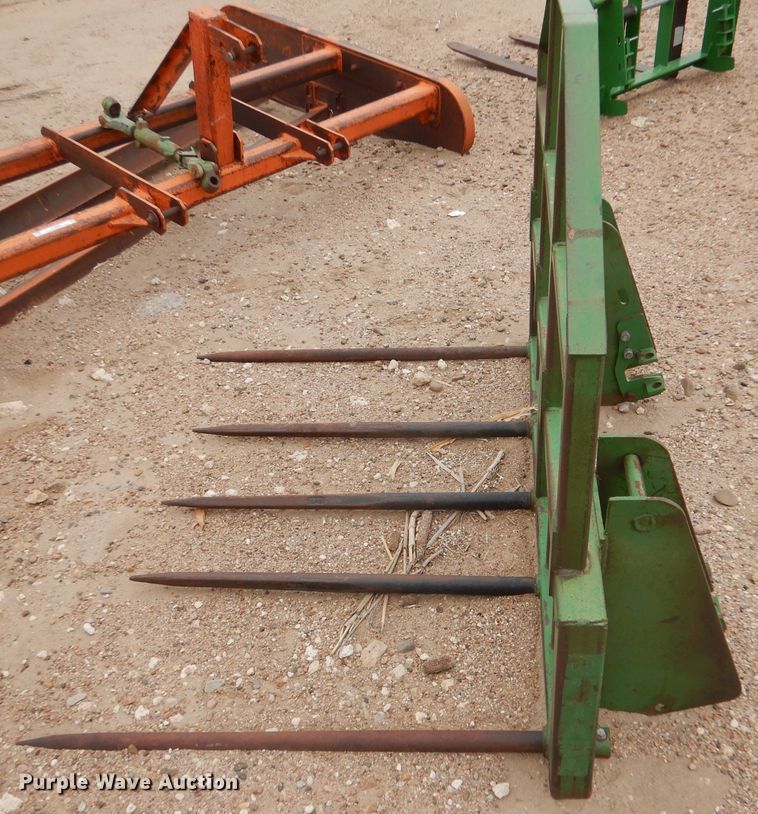 image for item IV9885 Ottawa  43"L bale spear