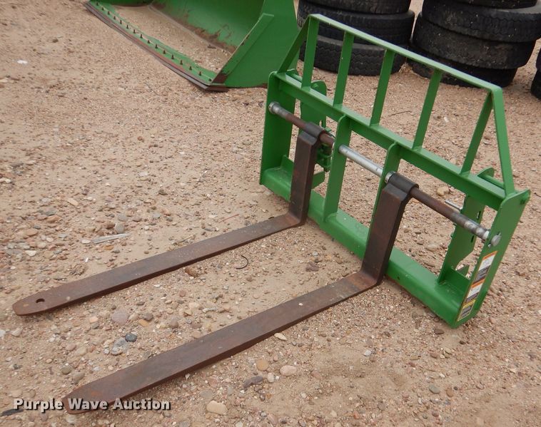 image for item IV9887 Frontier  48"L forks