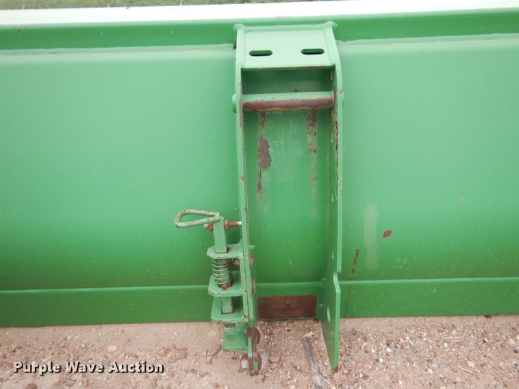 image for item IV9888 8'W bucket