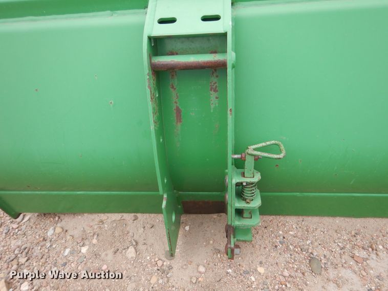 image for item IV9888 8'W bucket