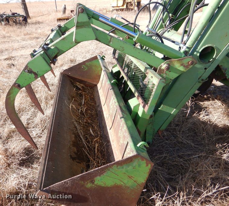 image for item IV9913 1973 John Deere 4030  tractor
