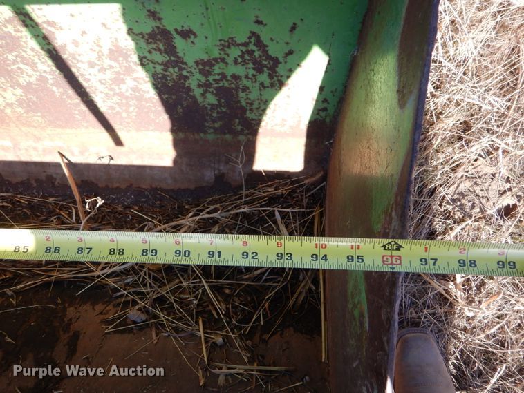 image for item IV9913 1973 John Deere 4030  tractor