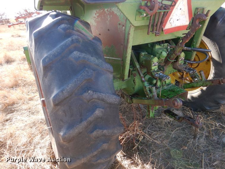 image for item IV9913 1973 John Deere 4030  tractor
