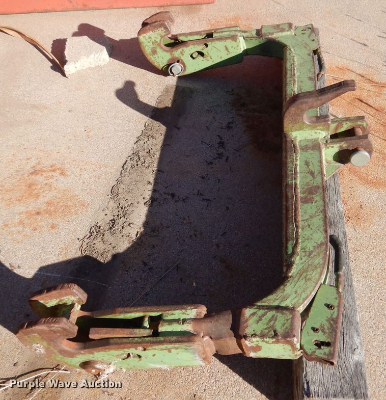 image for item IV9913 1973 John Deere 4030  tractor