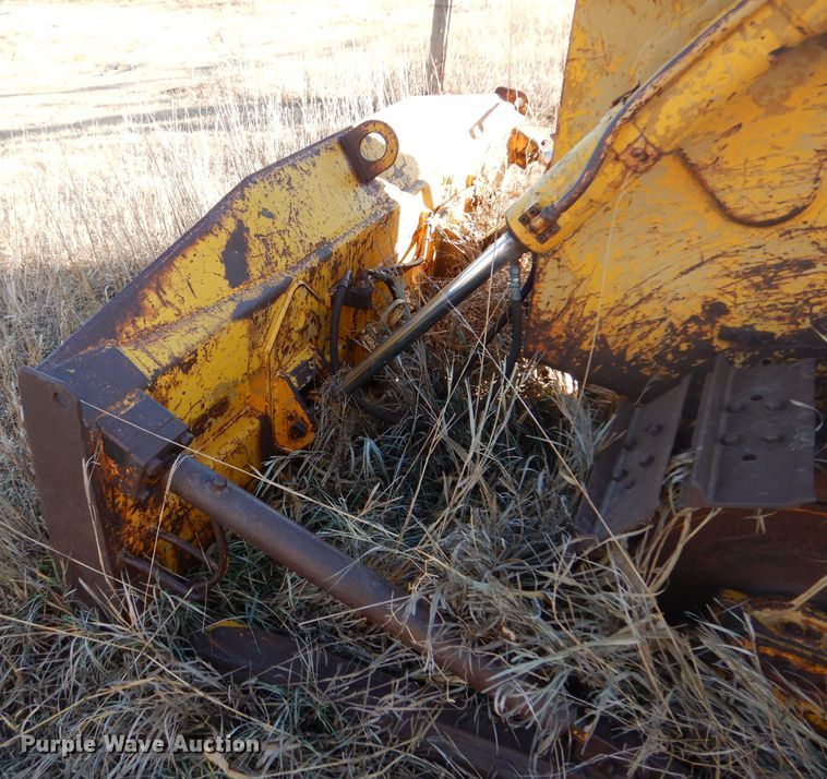 image for item IV9914 Massey Ferguson D400C  dozer